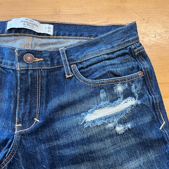 NWT Abercrombie & Fitch Women’s Jeans - Size 6L - Picture 4 of 8